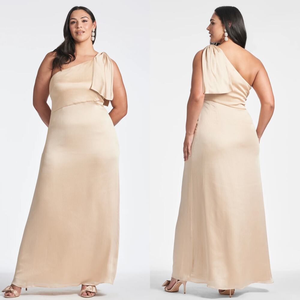 NWT Sachin‎ + Babi Chelsea Gown in Champagne Size 14